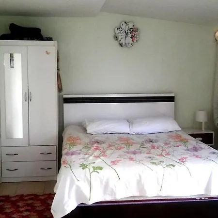 Beautiful Sultan House At Cleopatra Beach 1 With Umbrellas, Balcony, Barbecue, Private 100mbps Wifi, Smart Tv, Table Games, Vip Trans-fer - Beautiful Apartmenthouse Apartment